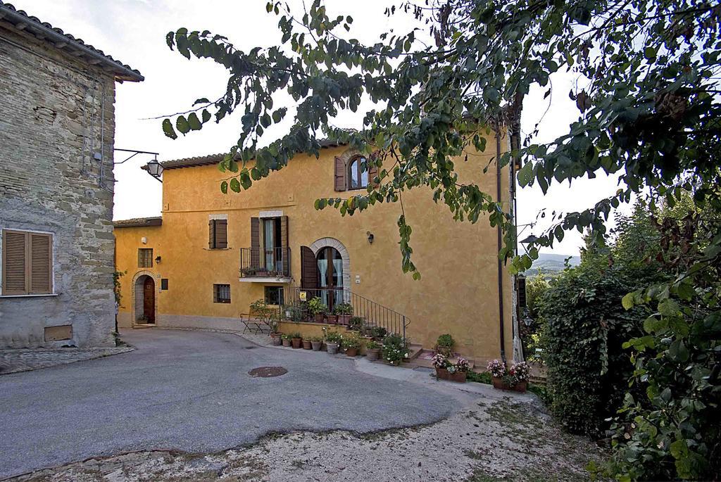 Casale Del Monsignore Spoleto Eksteriør bilde