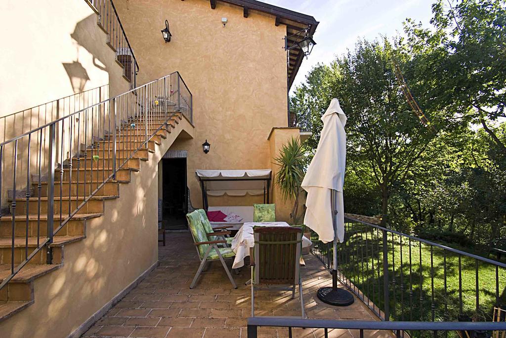Casale Del Monsignore Spoleto Eksteriør bilde